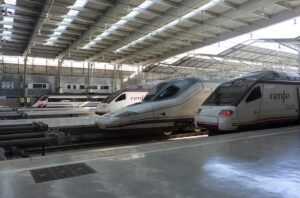 renfe-2400812_960_720 | Fuengirolan | Fuengirolan