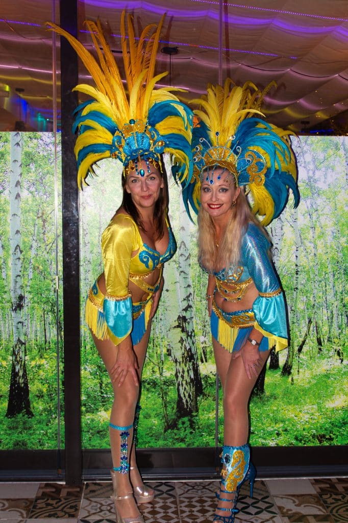 linda ja kukkis samba | Fuengirolan